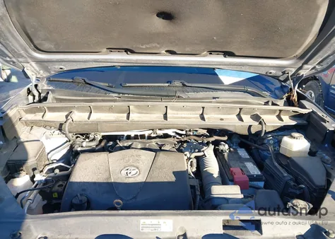 2022 Toyota Highlander Xle из США, поврежденный, VIN 5TDGZRAH4NS094241